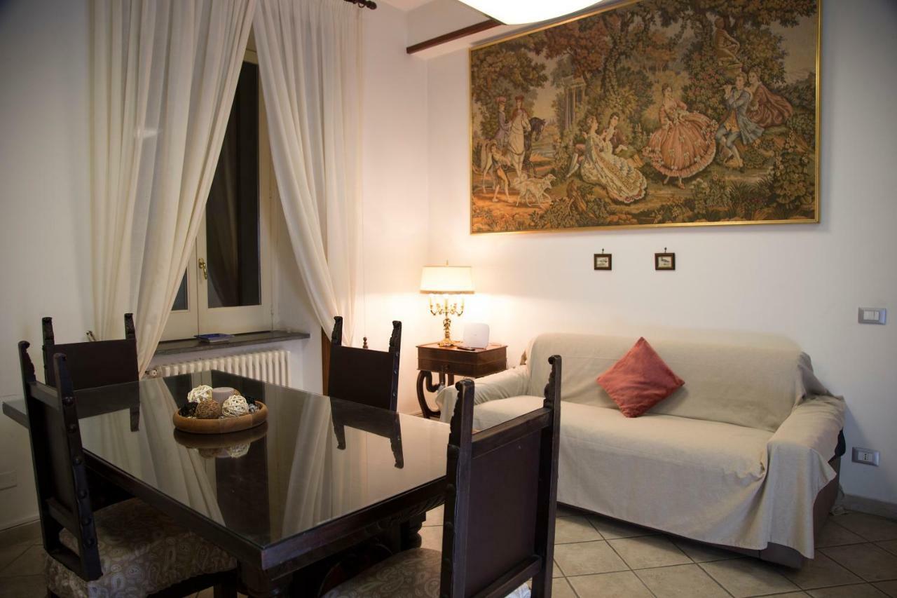 Luci Di S. Chiara Apartment Naples Luaran gambar
