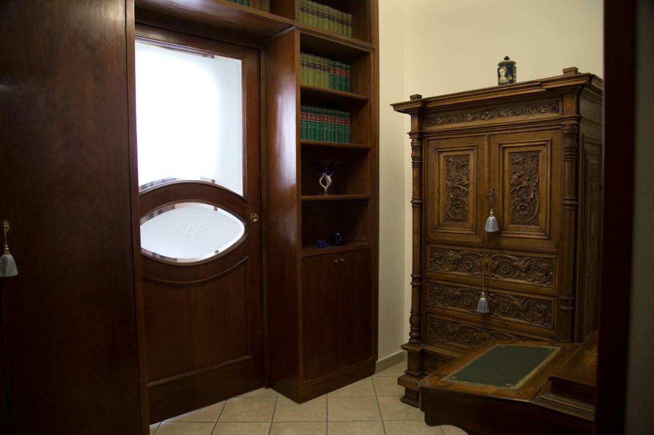 Luci Di S. Chiara Apartment Naples Luaran gambar